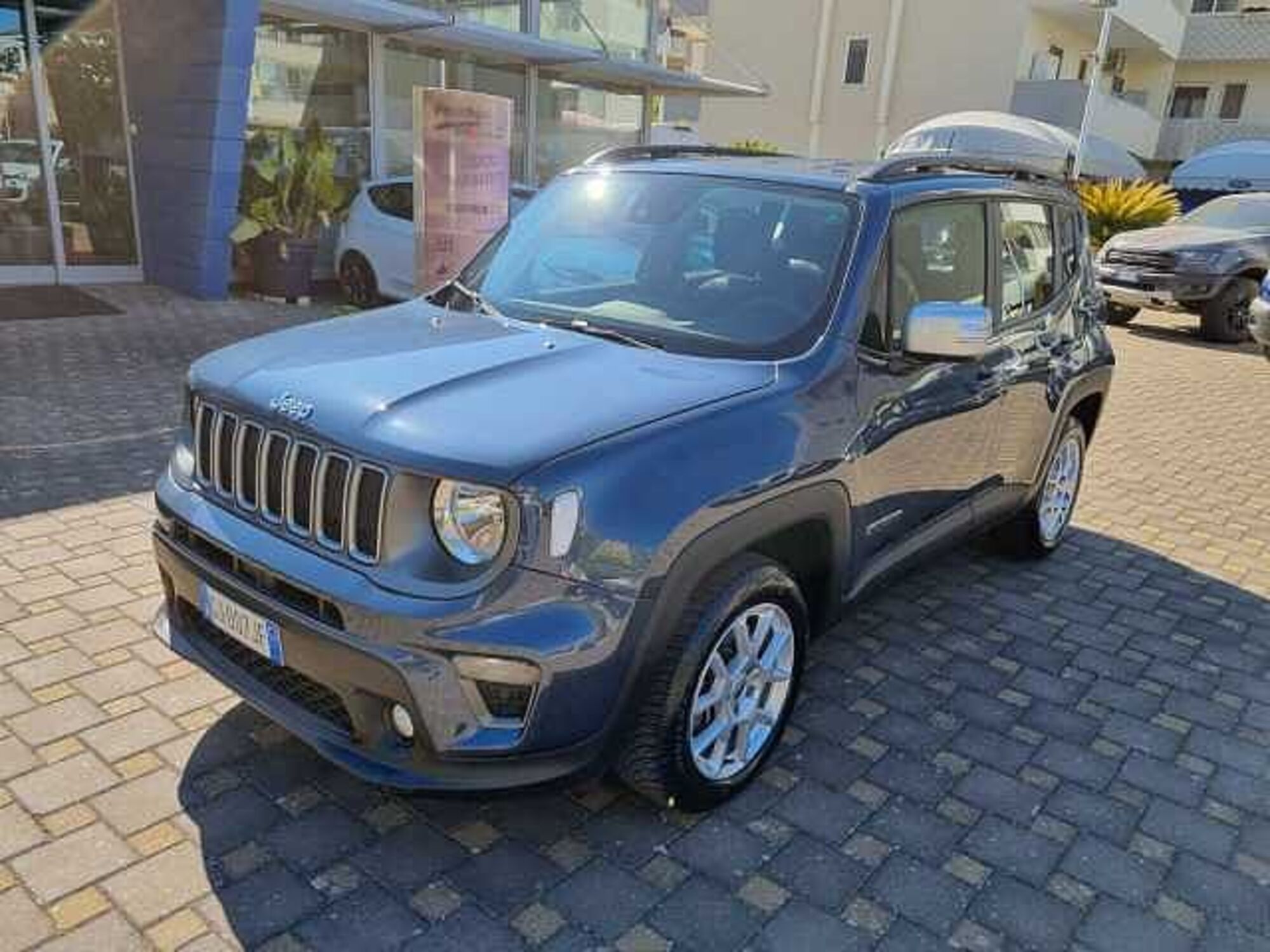 Jeep Renegade 1.3 T4 190CV PHEV 4xe AT6 Limited  del 2022 usata a Monopoli