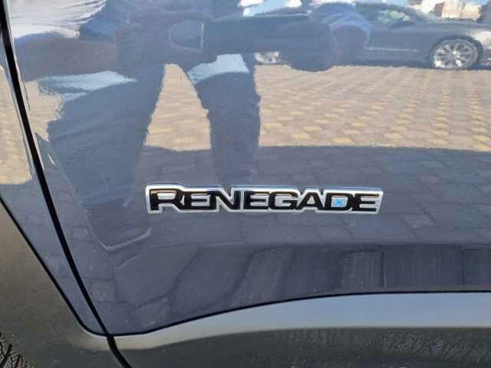 Jeep Renegade usata a Bari (9)