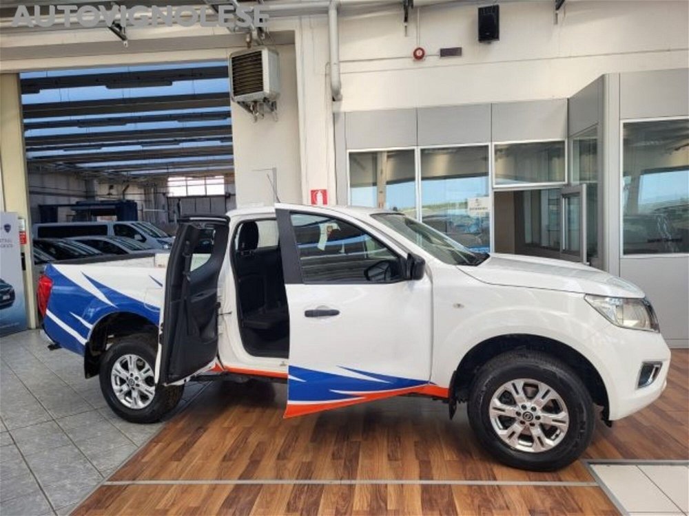 Nissan Navara 2.3 dCi 4WD King Cab Acenta  del 2020 usata a Vignola (3)