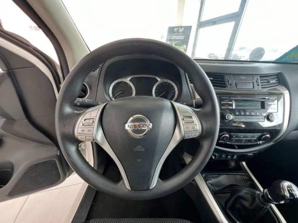 Nissan Navara usata a Modena (13)