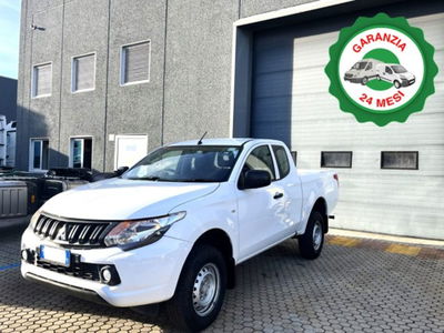 Mitsubishi L200 2.4 DI-D/154CV Club Cab Invite  del 2017 usata a Filago