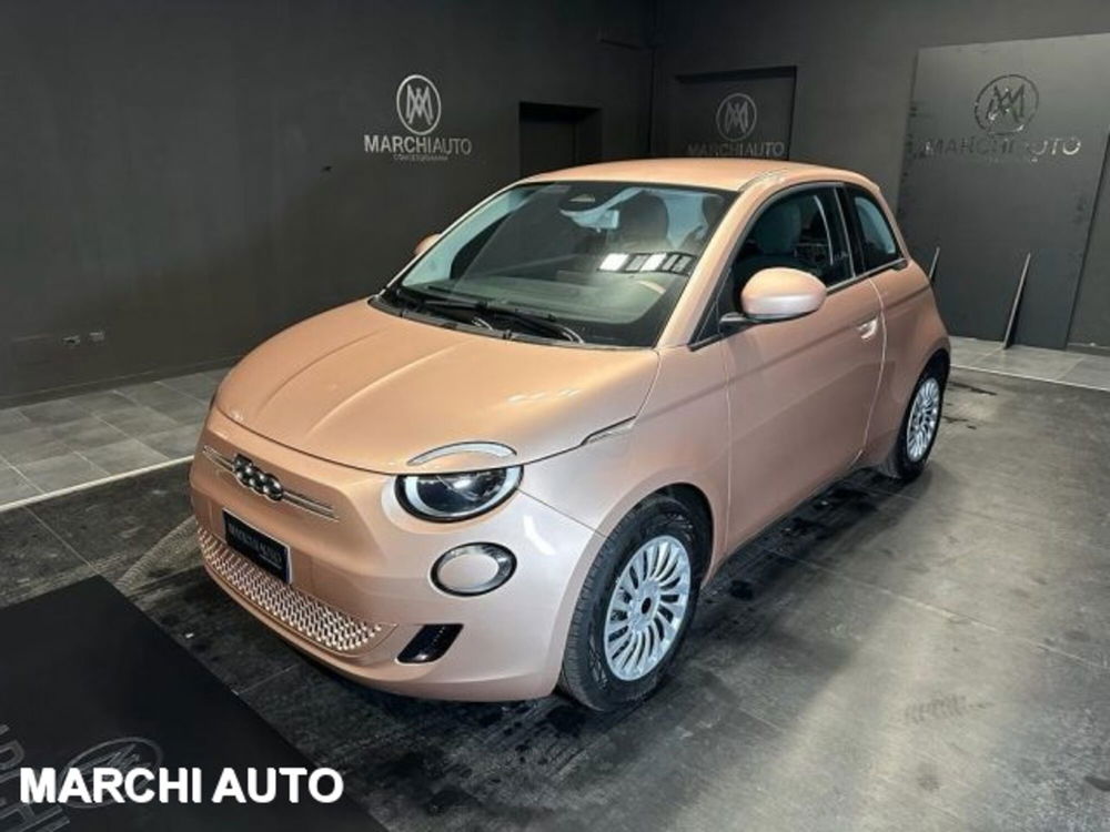 Fiat 500e nuova a Perugia