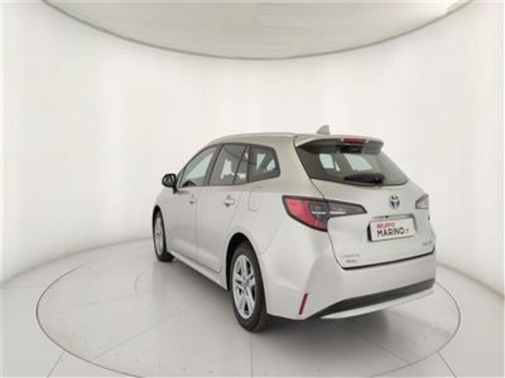 Toyota Corolla Touring Sports 1.8 Hybrid Active  del 2019 usata a Bari (5)