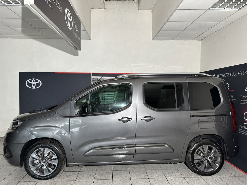 Toyota Proace City Verso Electric nuova a Viterbo (7)