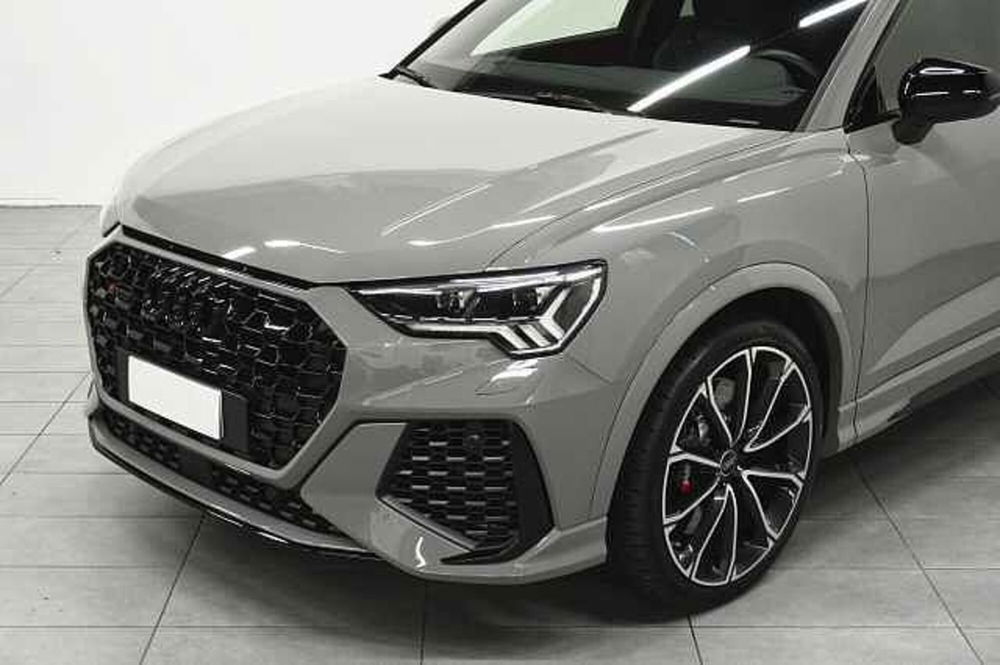 Audi RS Q3 Sportback usata a Como (14)