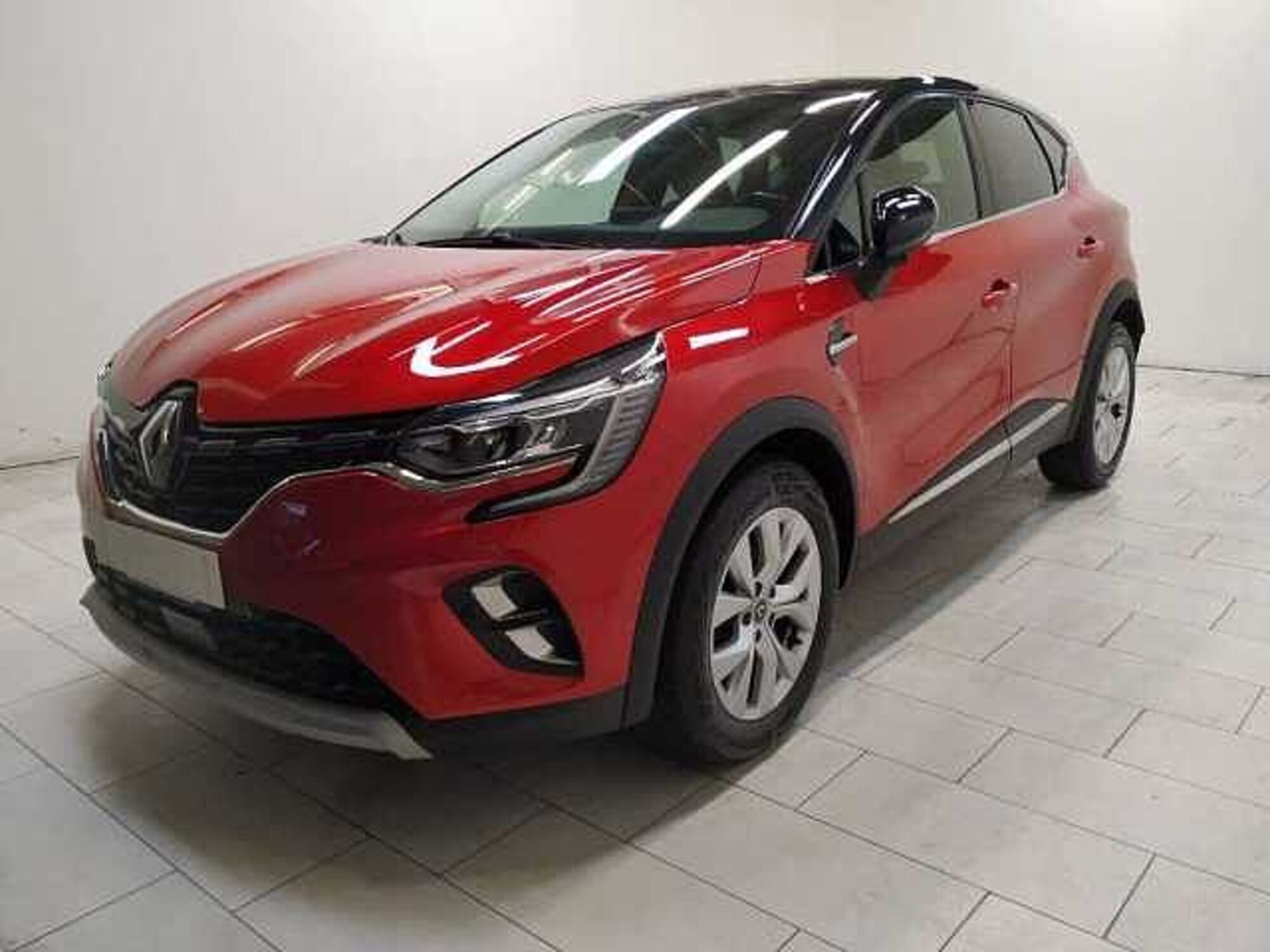 Renault Captur Blue dCi 115 CV EDC Intens  del 2020 usata a Cuneo