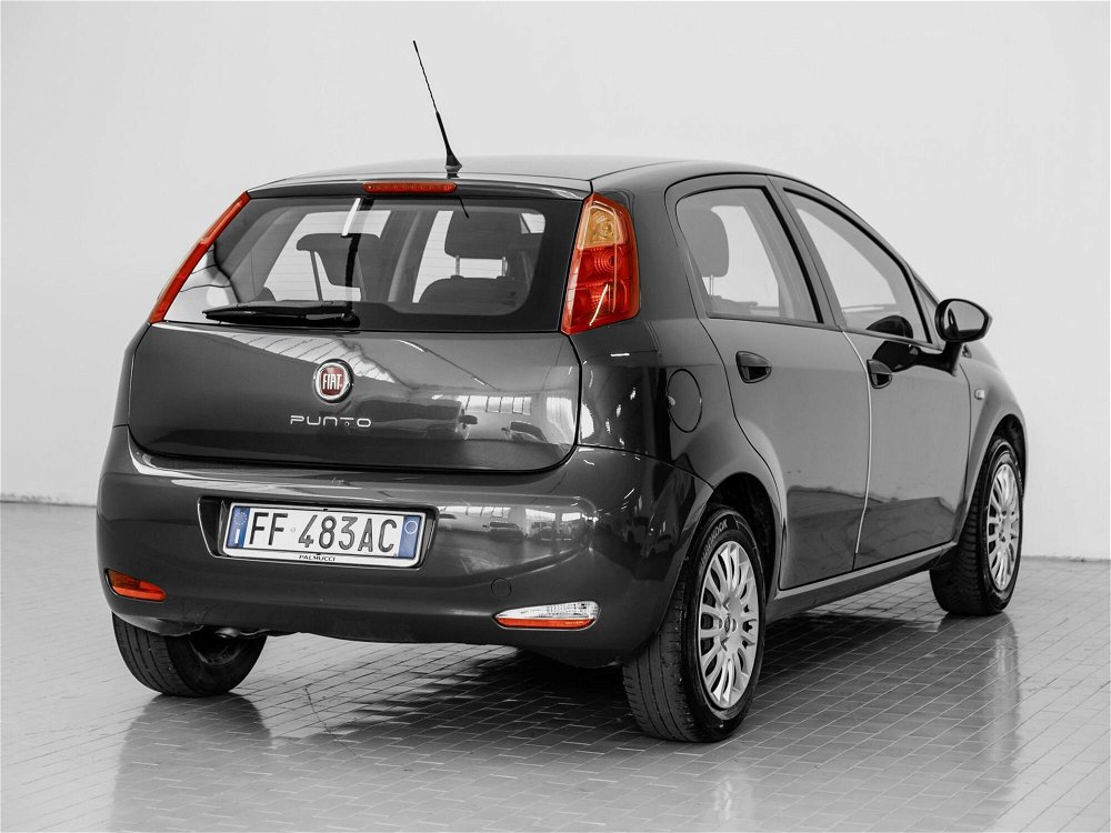 Fiat Punto 1.4 8V 5 porte Easypower Lounge  del 2016 usata a Prato (5)