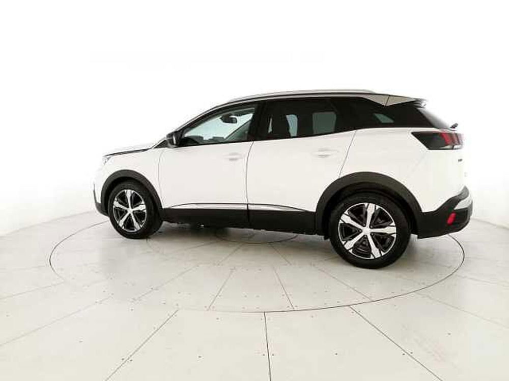 Peugeot 3008 BlueHDi 130 S&S Allure  del 2019 usata a San Giovanni Teatino (2)