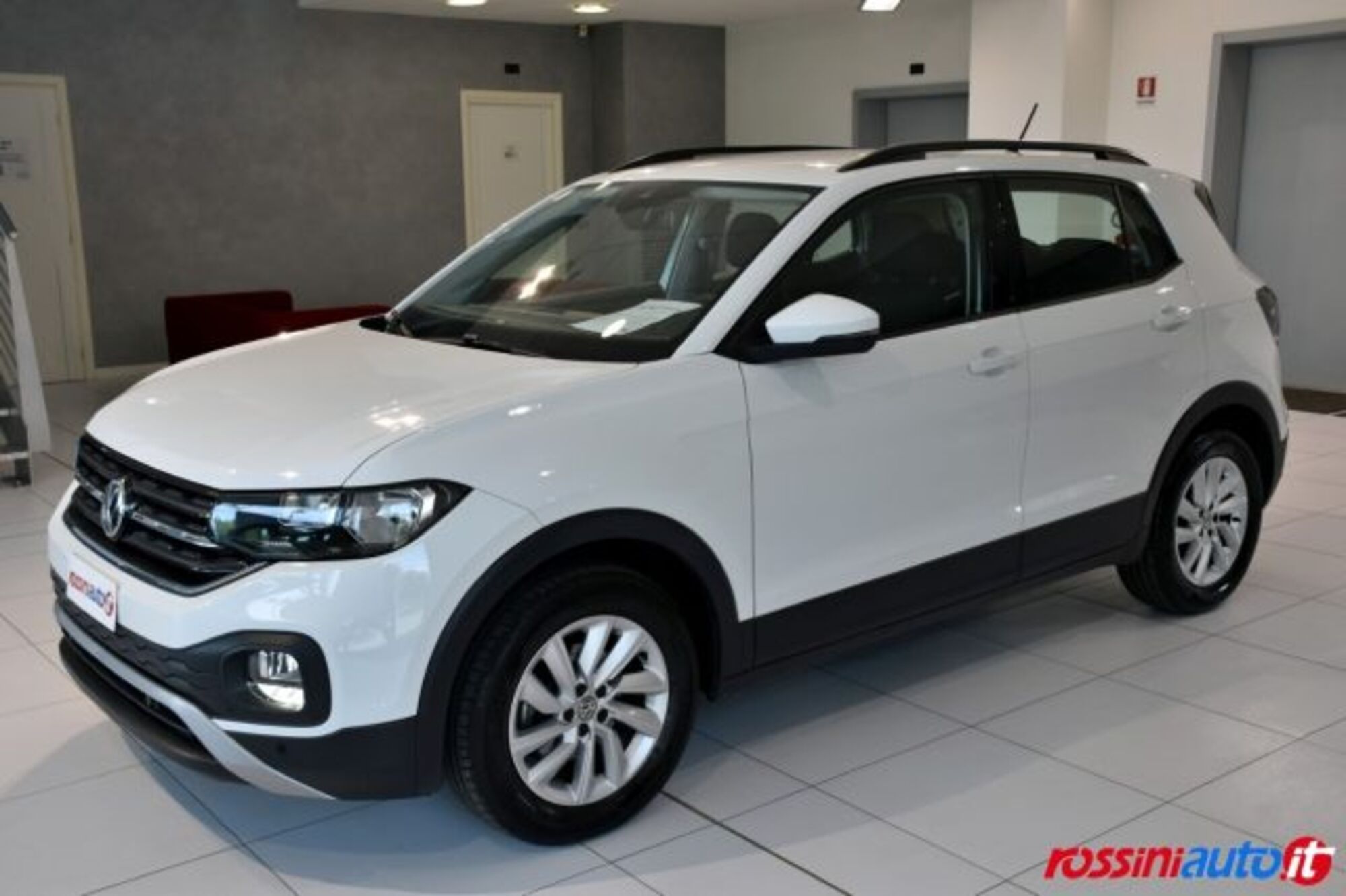 Volkswagen T-Cross 1.0 tsi Life 95cv del 2019 usata a Quinzano d&#039;Oglio