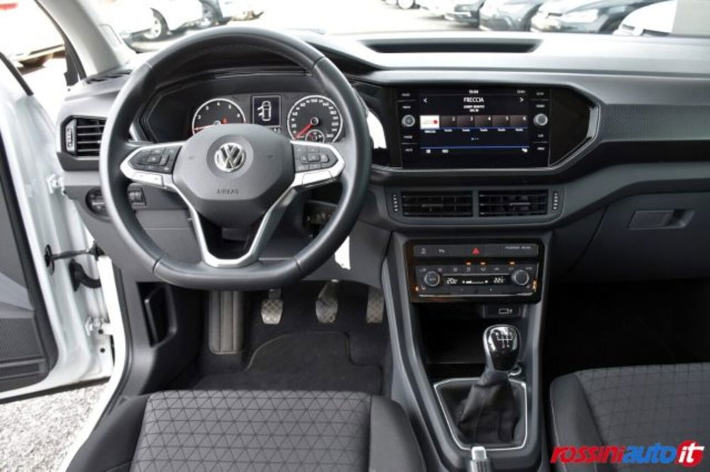 Volkswagen T-Cross usata a Brescia (9)