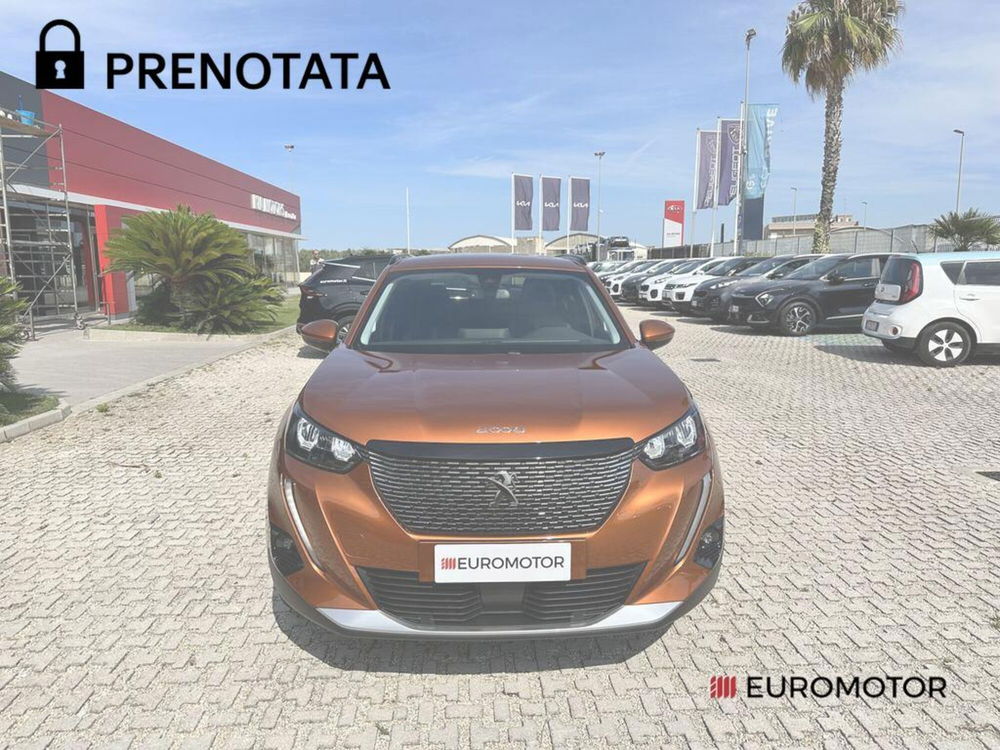 Peugeot 2008 BlueHDi 100 S&S Allure Navi Pack del 2020 usata a Modugno (3)