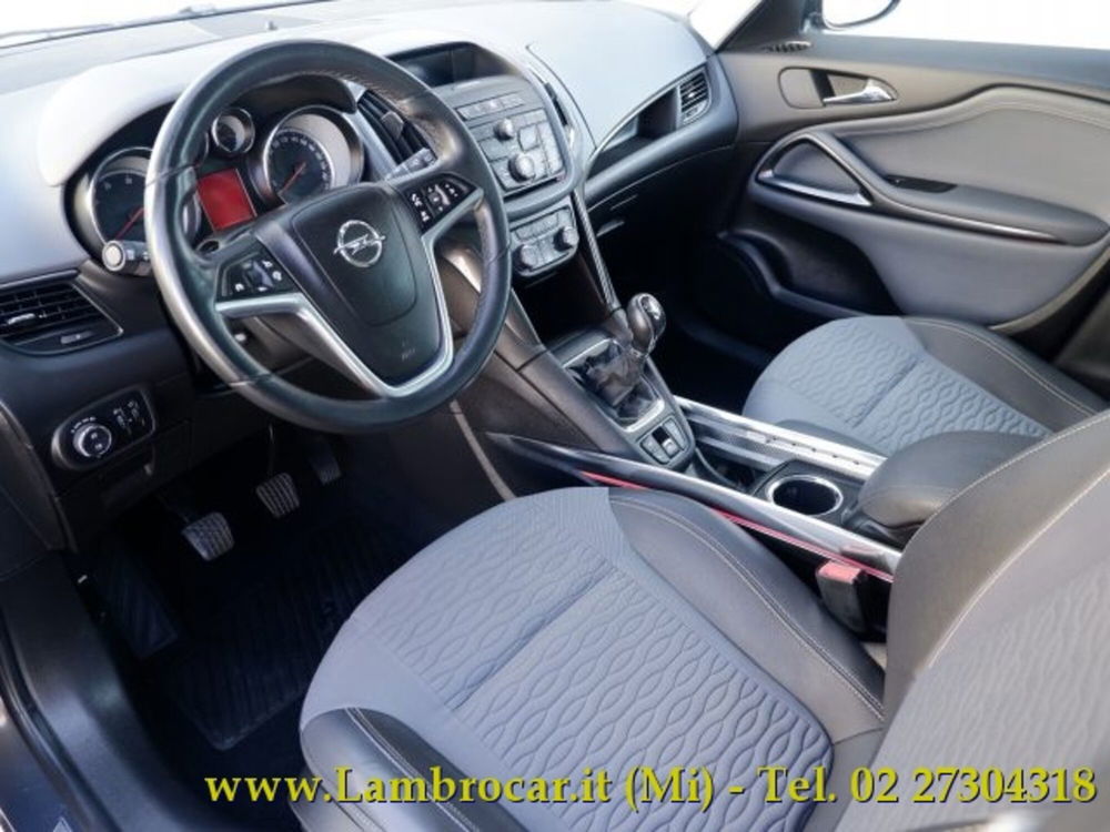 Opel Zafira Tourer usata a Milano (5)