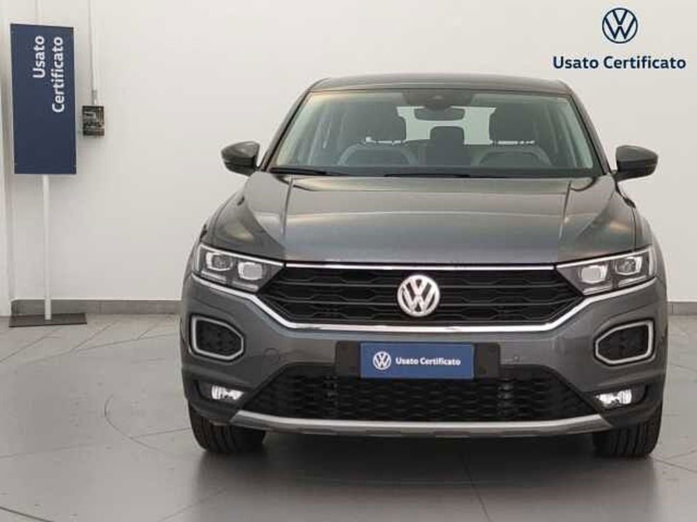 Volkswagen T-Roc 1.5 TSI ACT DSG Advanced BlueMotion Technology  del 2020 usata a Busto Arsizio (2)