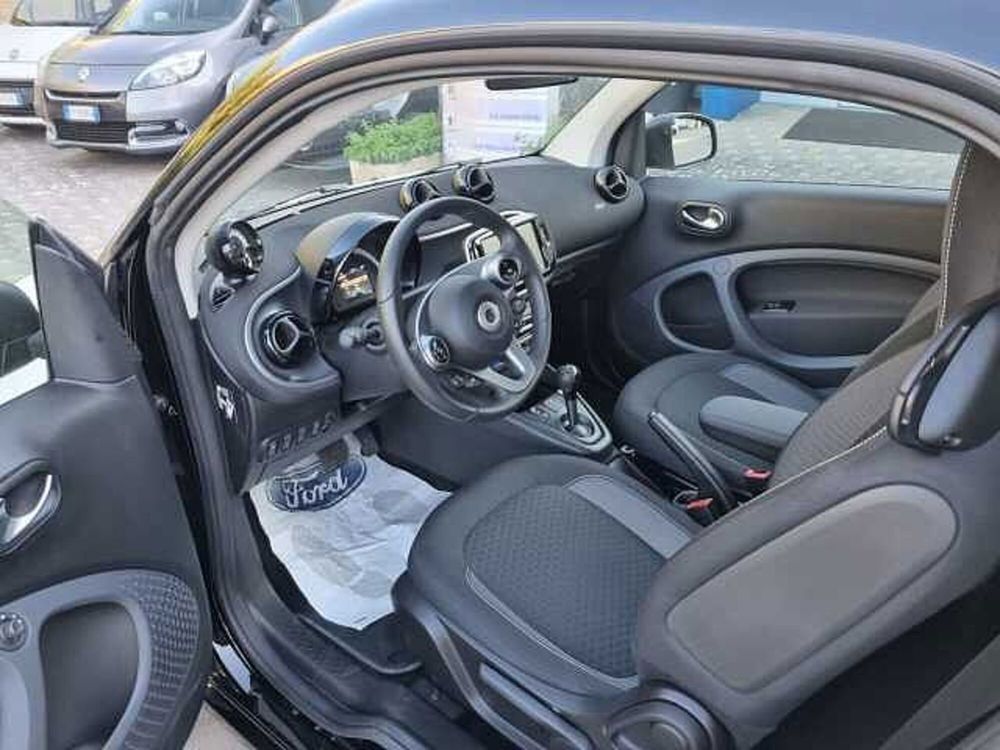 smart Fortwo usata a Bari (16)