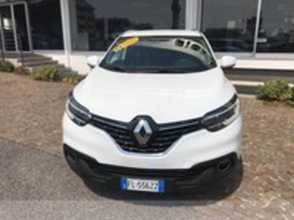 Renault Kadjar 8V 110CV EDC Energy Hypnotic  del 2017 usata a Pordenone (2)