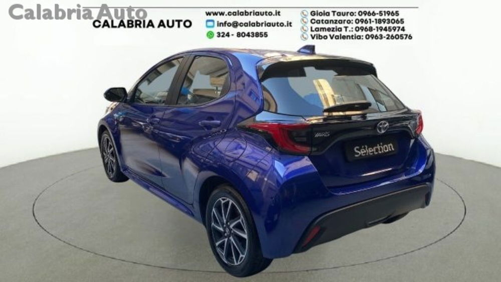 Toyota Yaris 1.5 Hybrid 5 porte Toyota Team del 2021 usata a Gioia Tauro (3)