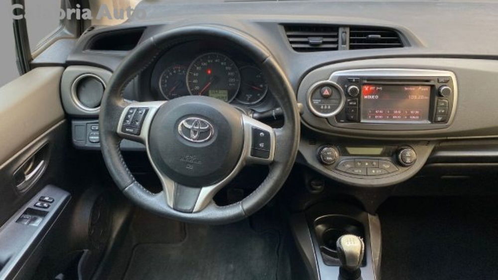 Toyota Yaris usata a Reggio Calabria (11)