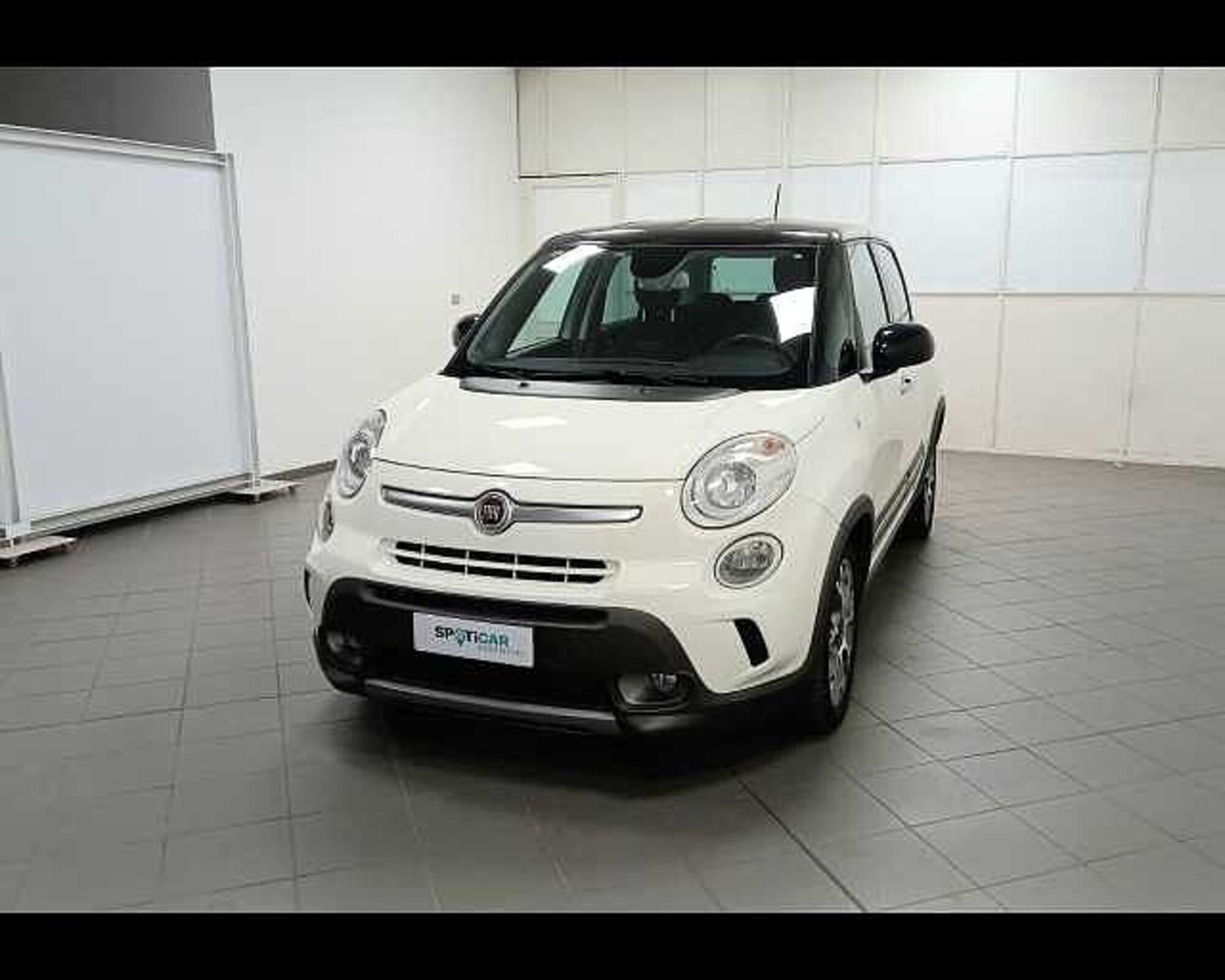 Fiat 500L 1.6 Multijet 105 CV Trekking  del 2015 usata a Cuneo