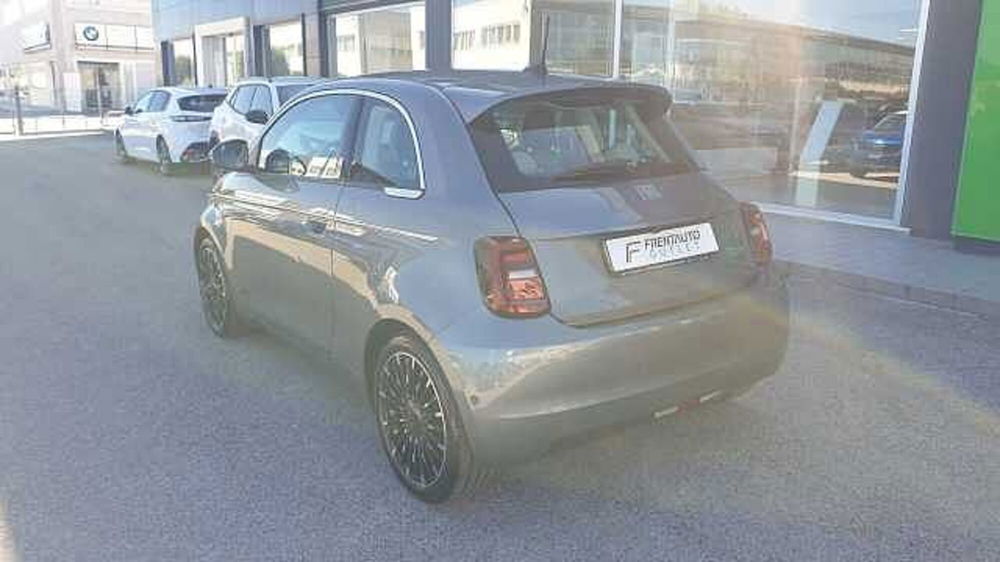 Fiat 500e usata a Ancona (4)