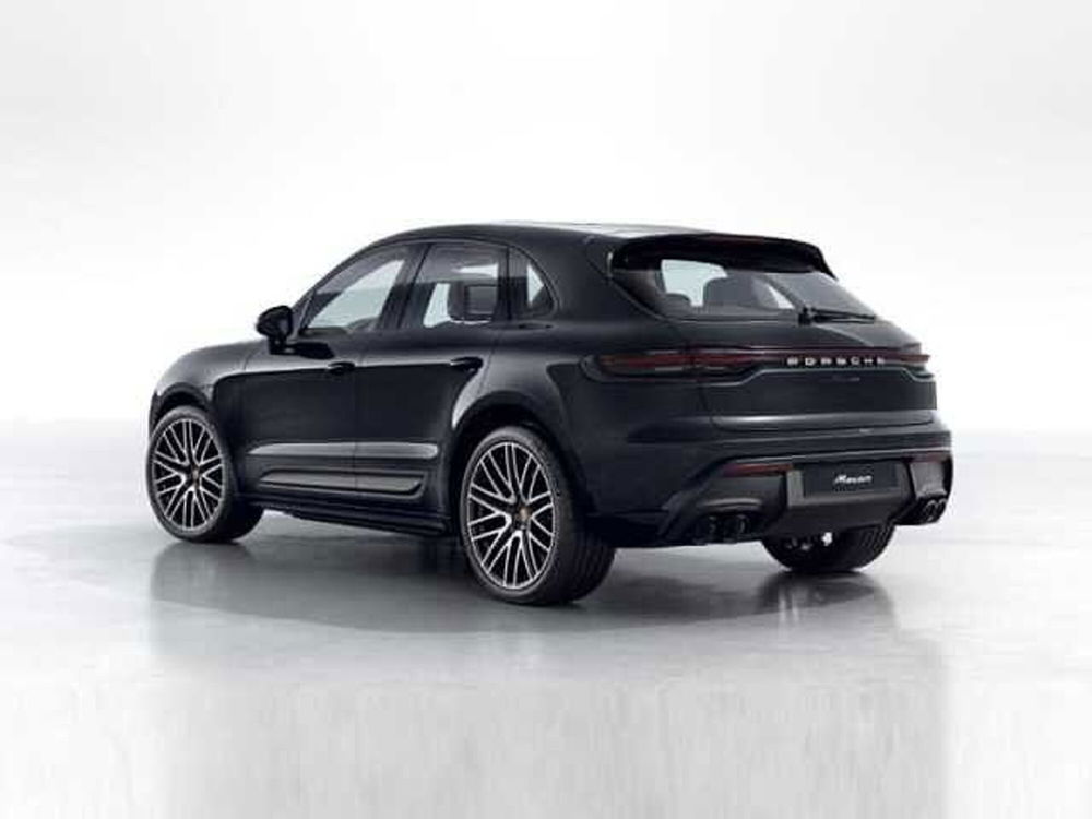 Porsche Macan nuova a Vicenza (2)