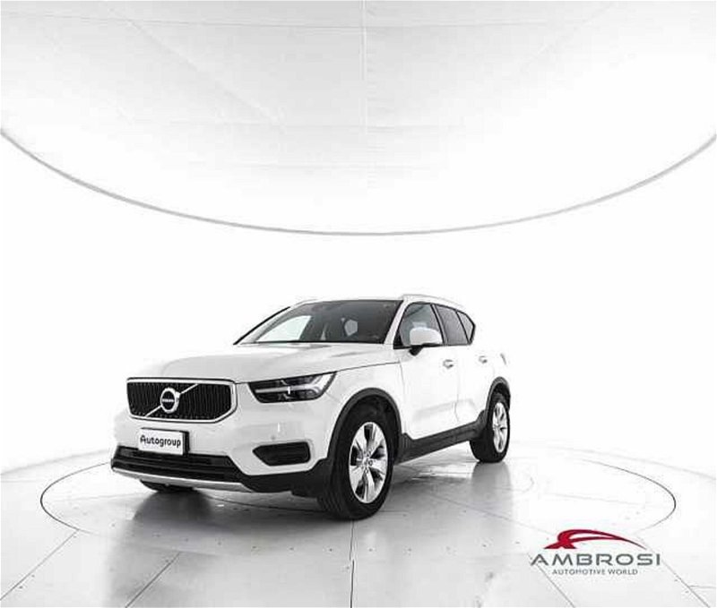 Volvo XC40 D3 AWD Geartronic Business Plus N1 del 2020 usata a Viterbo