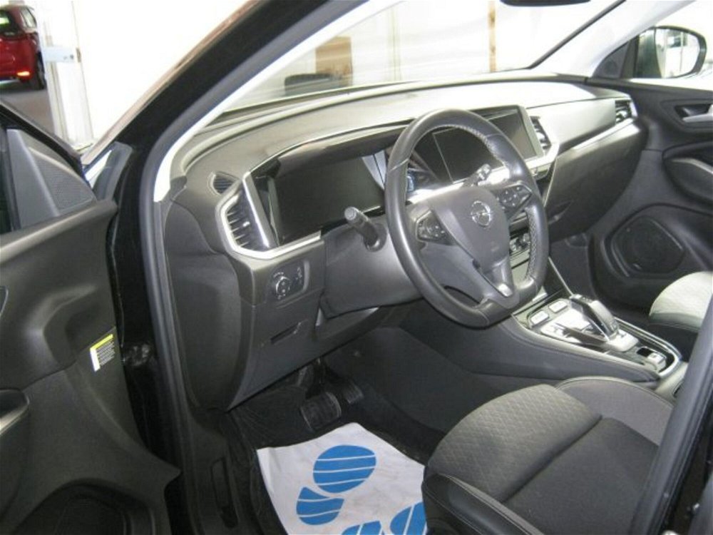 Opel Grandland 1.5 diesel Ecotec aut. Business Elegance  del 2022 usata a Ascoli Piceno (5)