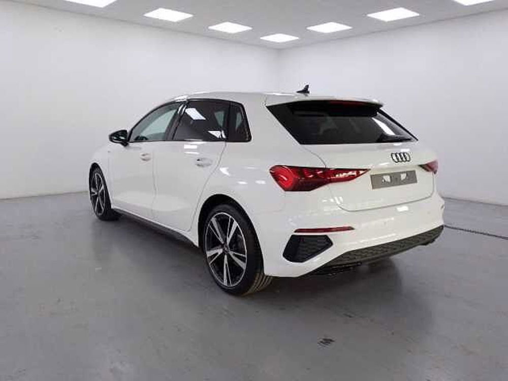 Audi A3 Sportback nuova a Cuneo (8)