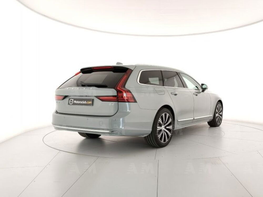 Volvo V90 B4 (d) automatico Plus Bright nuova a Modena (5)