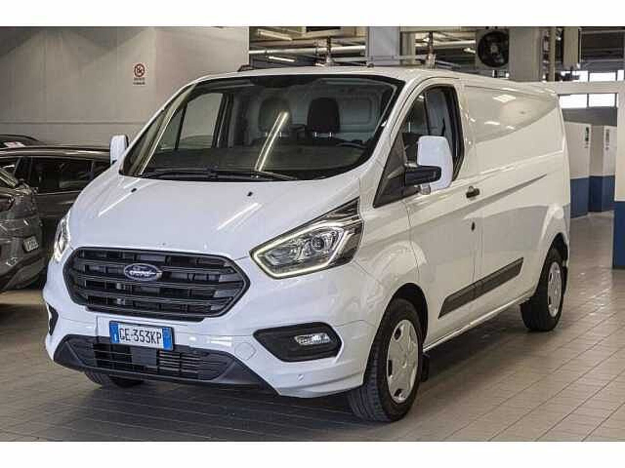 Ford Transit Custom Furgone 320 2.0 TDCi 130 PC Furgone Trend  del 2021 usata a Torino