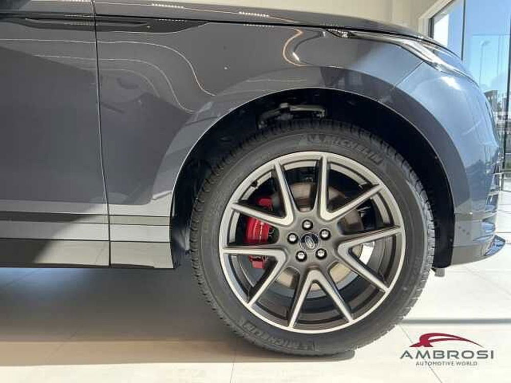 Land Rover Range Rover Velar nuova a Viterbo (6)