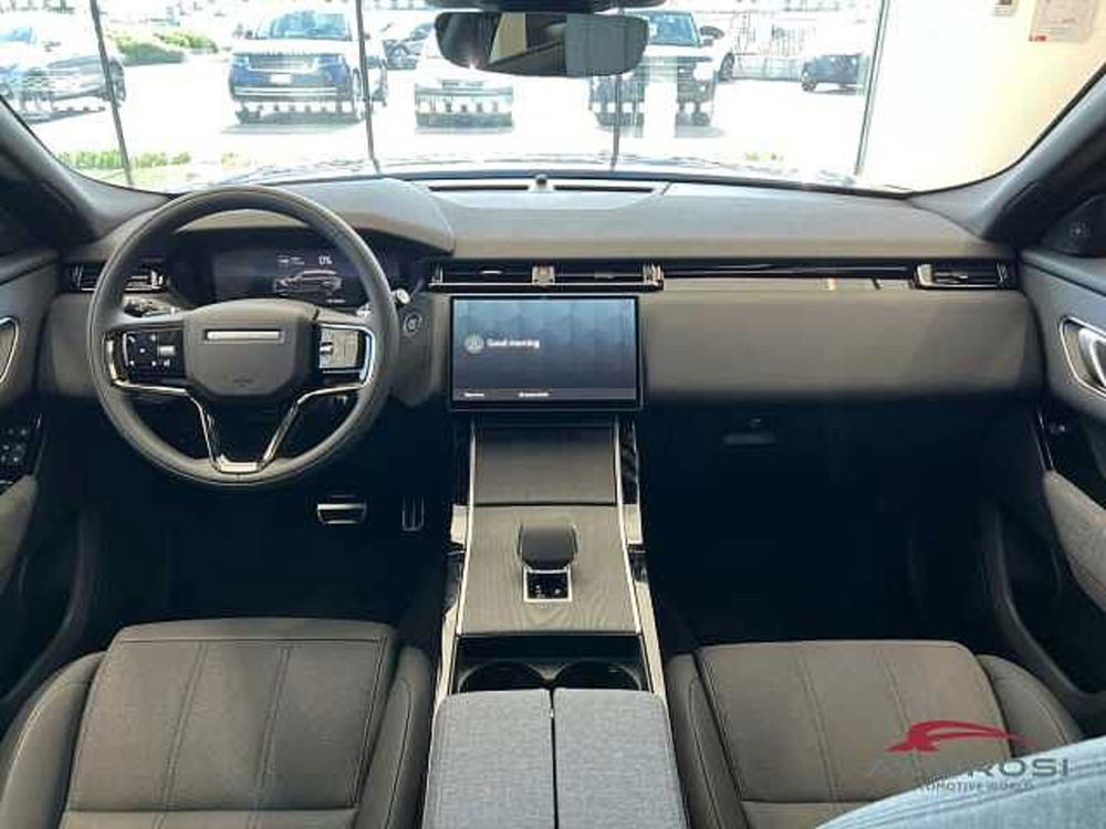 Land Rover Range Rover Velar nuova a Viterbo (7)