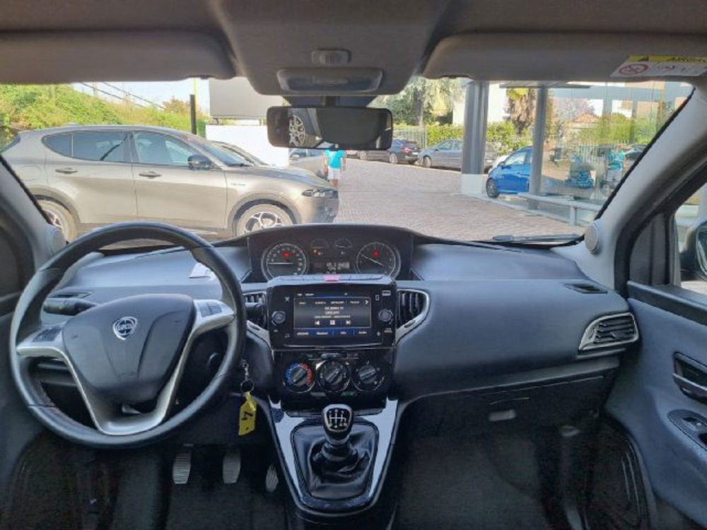 Lancia Ypsilon usata a Monza e Brianza (8)