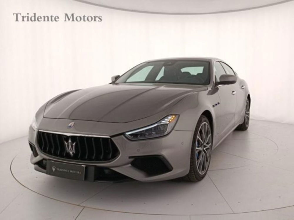 Maserati Ghibli Ghibli L4 330 CV MHEV Gransport del 2021 usata a Padova