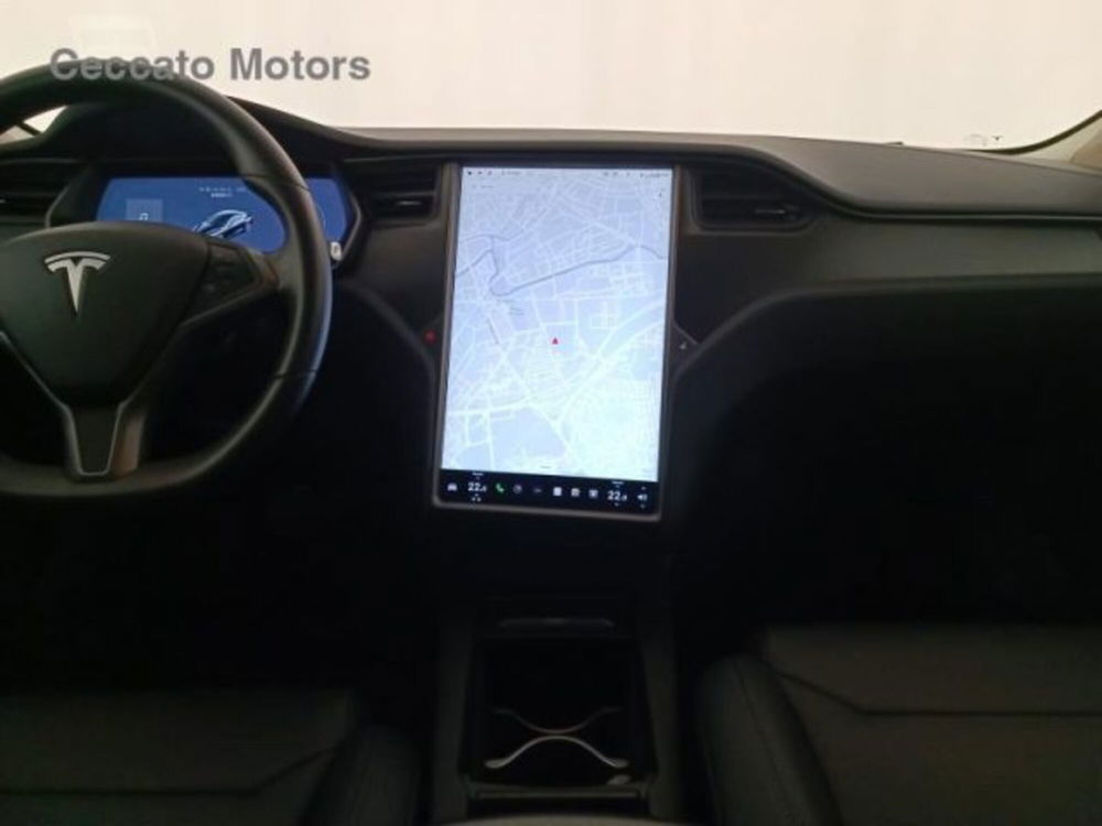 Tesla Model S usata a Padova (9)