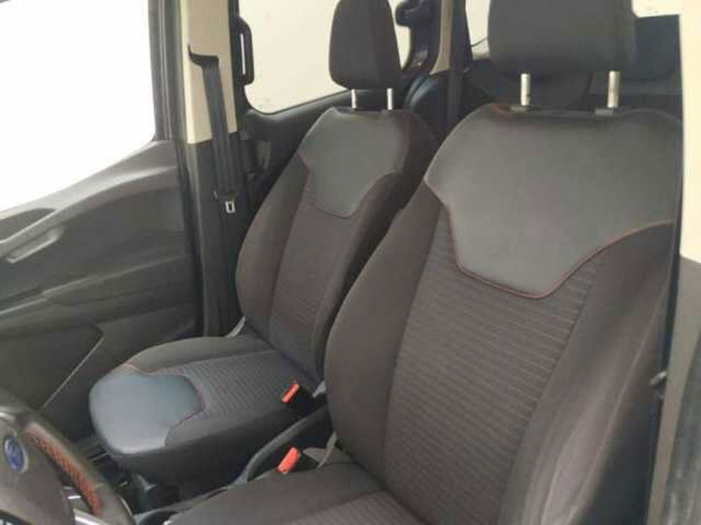 Ford Tourneo Courier usata a Cuneo (17)