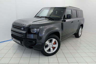 Land Rover Defender 130 3.0d i6 mhev X awd 300cv auto 8p.ti del 2022 usata a Castel d&#039;Ario