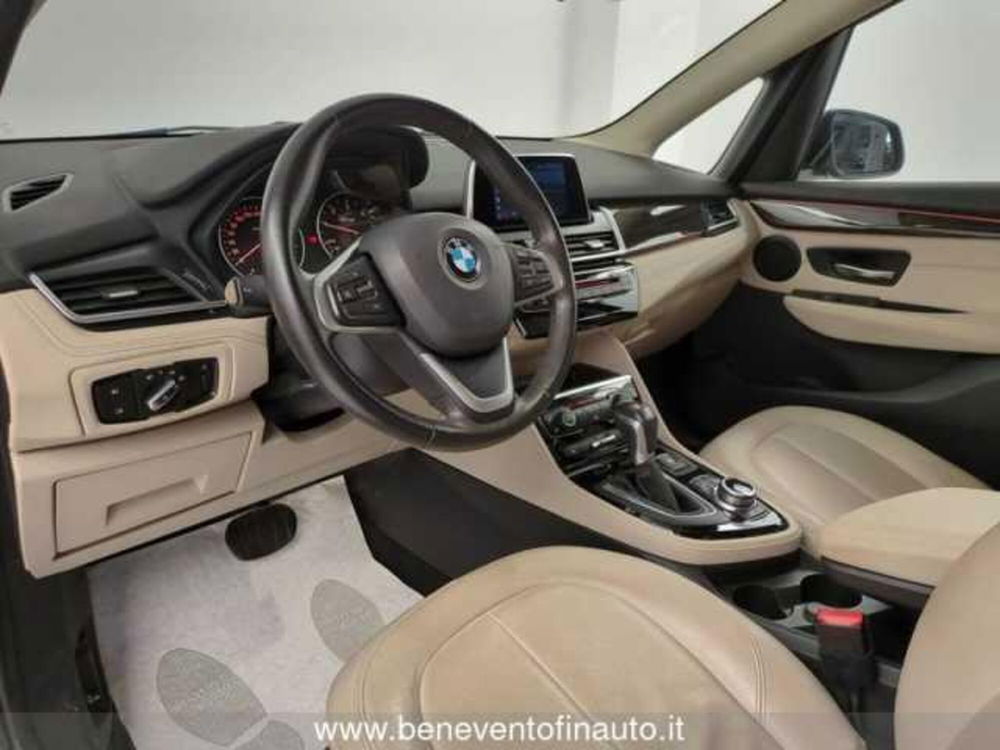 BMW Serie 2 Active Tourer usata a Avellino (16)