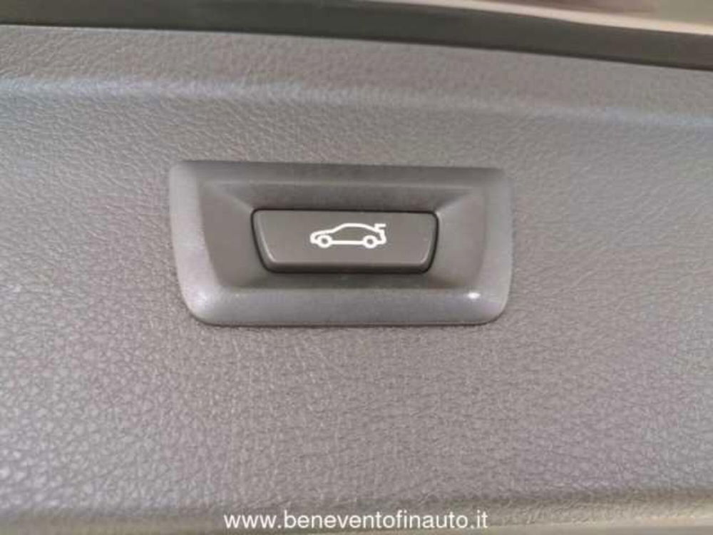 BMW Serie 2 Active Tourer usata a Avellino (9)