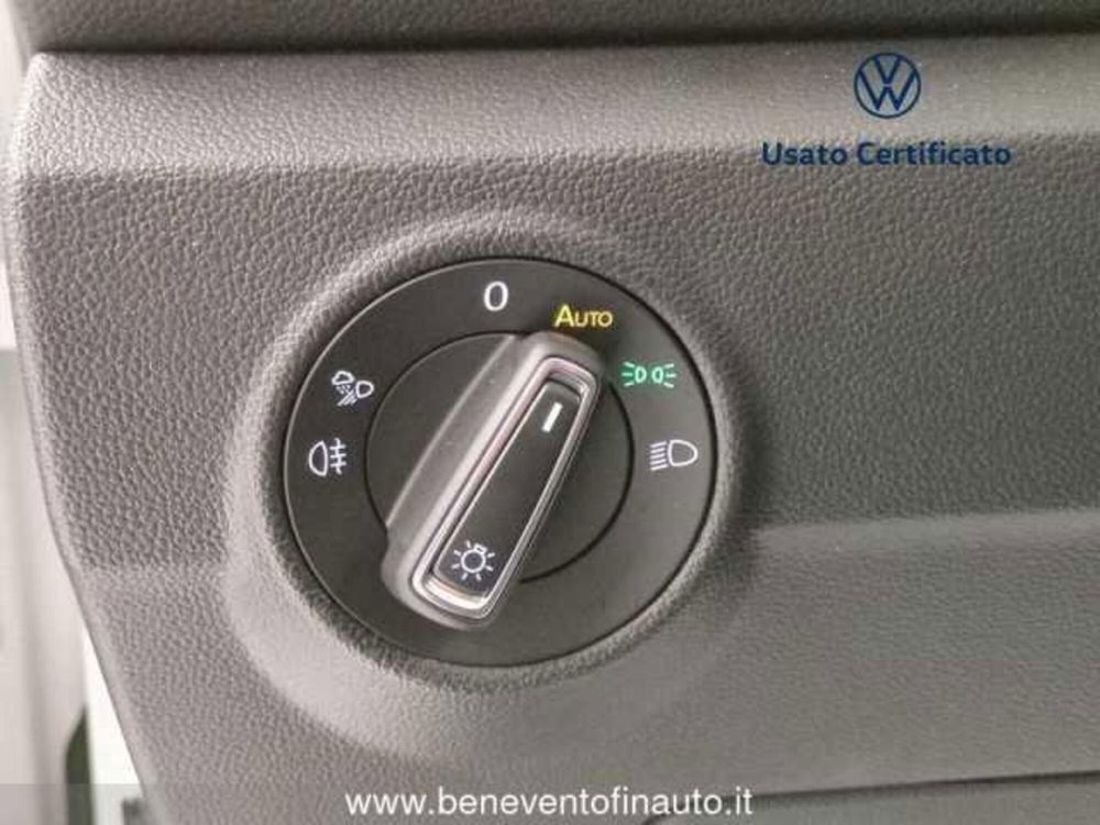 Volkswagen T-Roc Cabrio usata a Avellino (14)