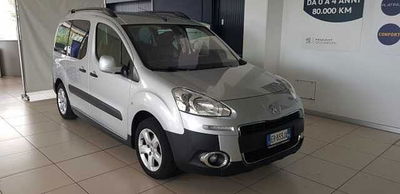 Peugeot Partner 1.6 HDi 115CV Outdoor  del 2013 usata a Pordenone