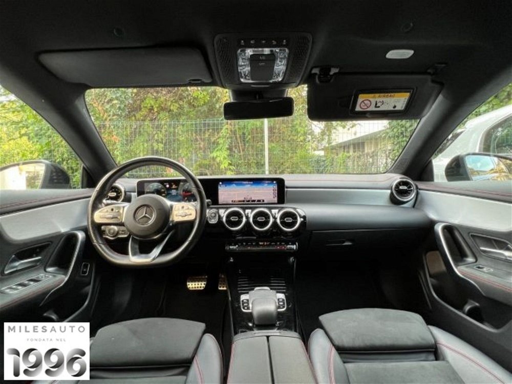 Mercedes-Benz CLA 200 d Automatic Premium del 2020 usata a Rubano (5)