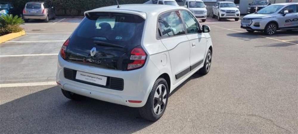 Renault Twingo SCe Duel del 2019 usata a Monte di Procida (3)