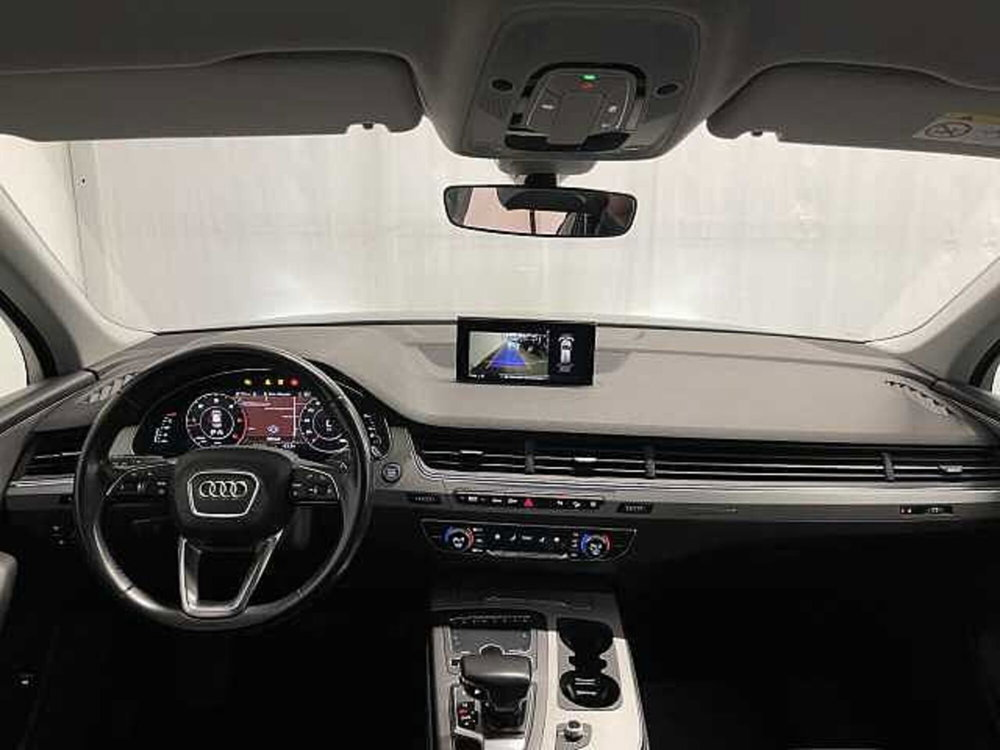 Audi Q7 3.0 TDI 218 CV ultra quattro tiptronic Business Plus del 2017 usata a Lucca (3)
