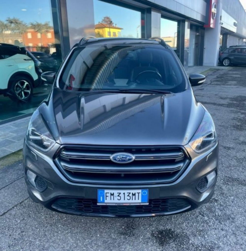 Ford Kuga usata a Modena (2)