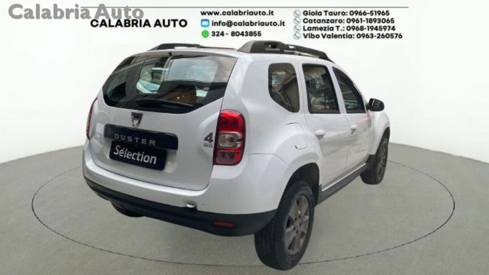 Dacia Duster 1.5 dCi 110CV S&S 4x4 Serie Speciale Lauréate Family del 2017 usata a Gioia Tauro (3)