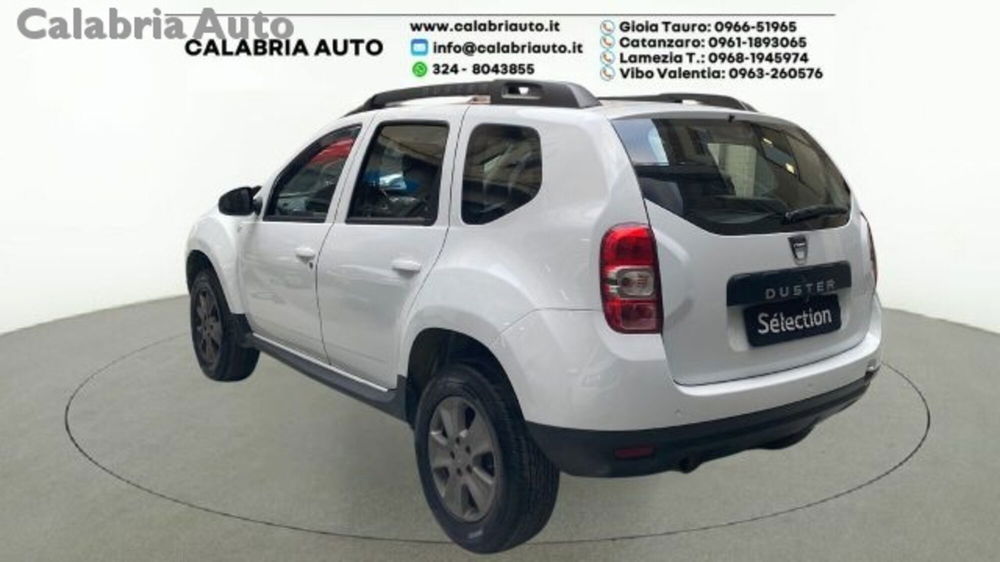 Dacia Duster 1.5 dCi 110CV S&S 4x4 Serie Speciale Lauréate Family del 2017 usata a Gioia Tauro (4)