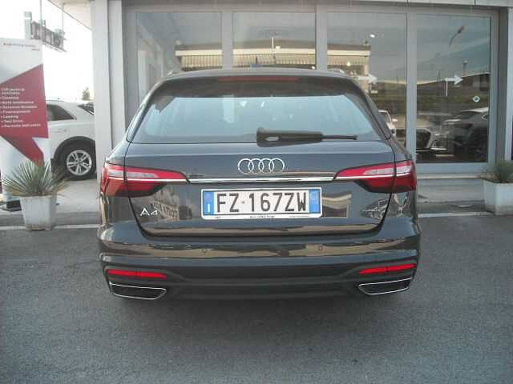 Audi A4 Avant usata a Lucca (9)