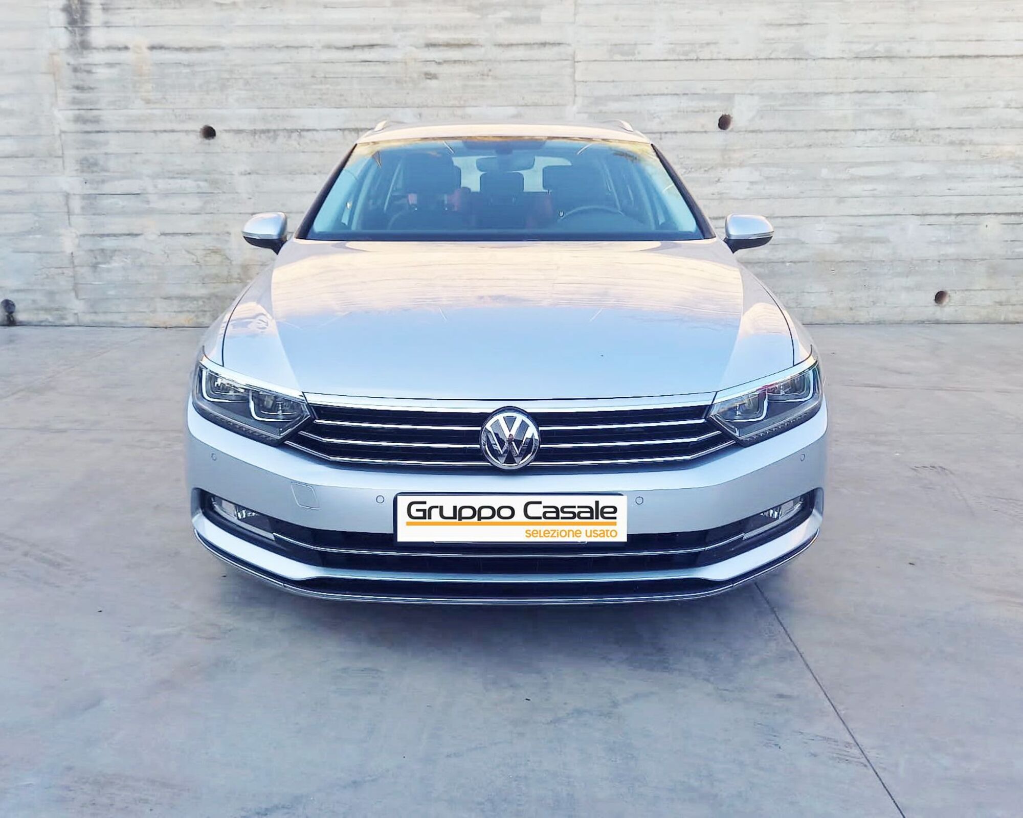 Volkswagen Passat Variant 2.0 TDI DSG Executive BlueMotion Tech.  del 2017 usata a Sala Consilina