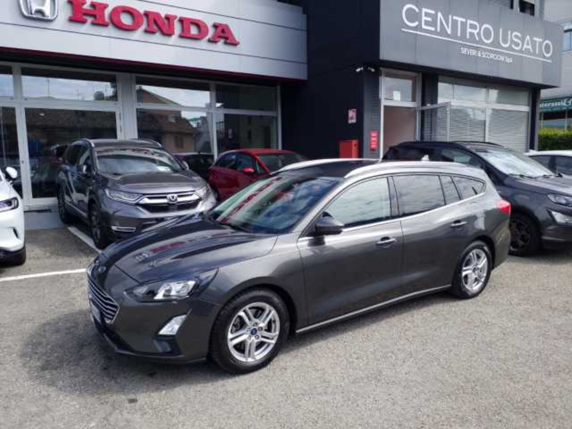 Ford Focus Station Wagon 1.0 EcoBoost 125 CV automatico SW Business del 2020 usata a Reggio nell&#039;Emilia