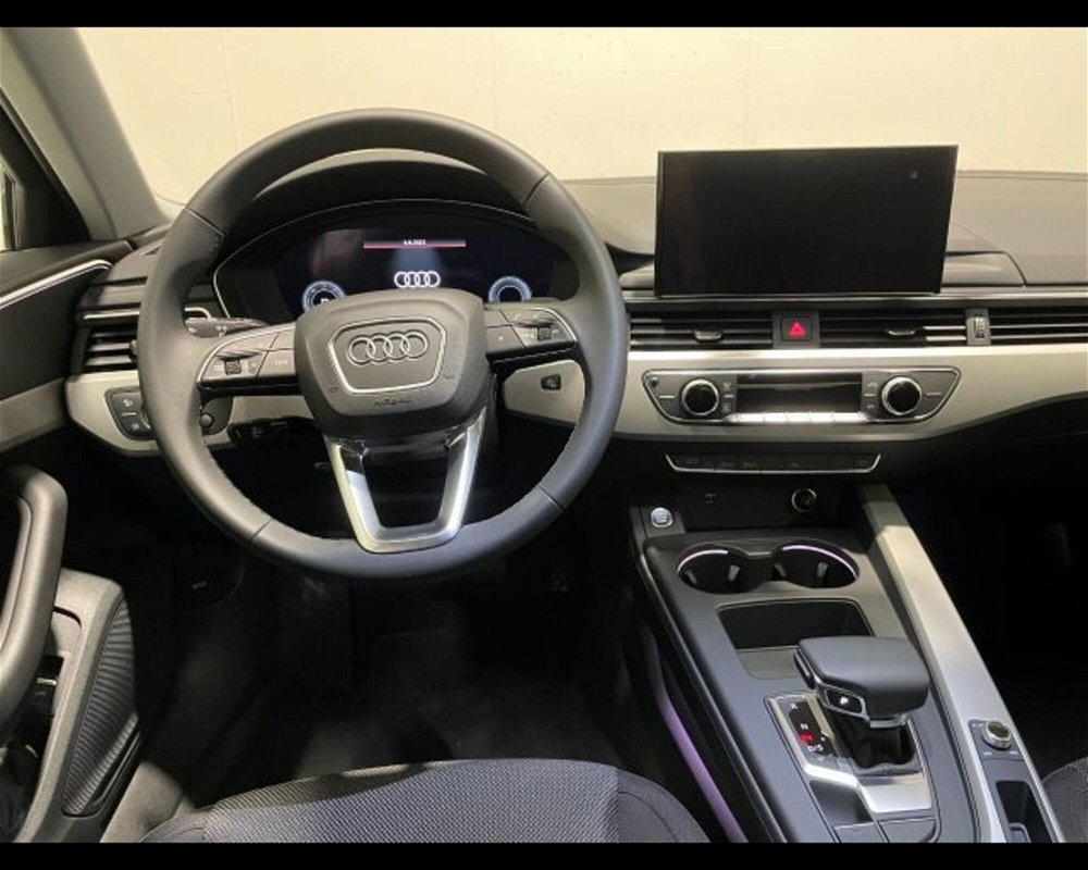 Audi A4 35 TDI/163 CV S tronic Business Advanced  nuova a Conegliano (3)